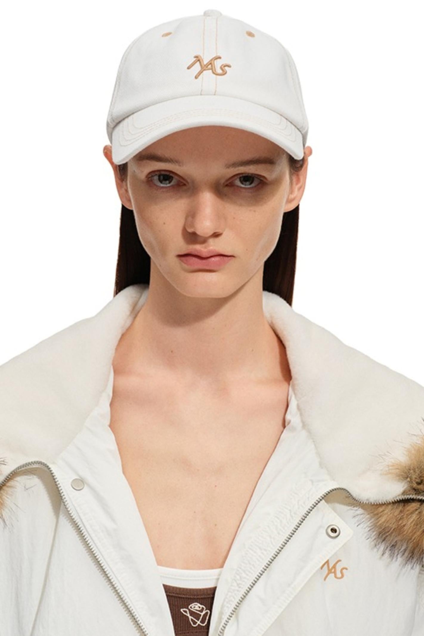 Versatile White Baseball Cap