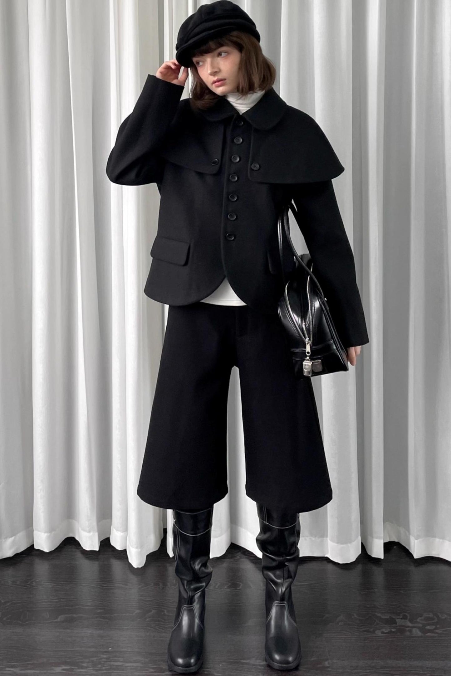 Black Cropped Wide-Leg Pants