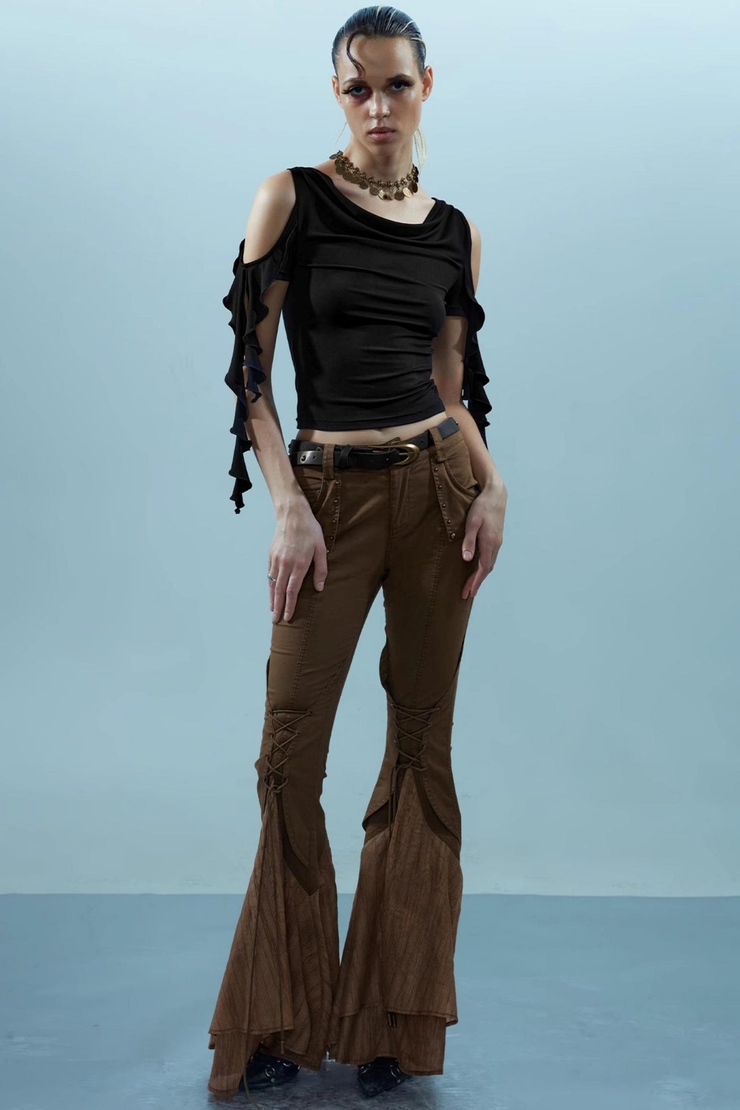 Ruffled Backless Strapless Tee