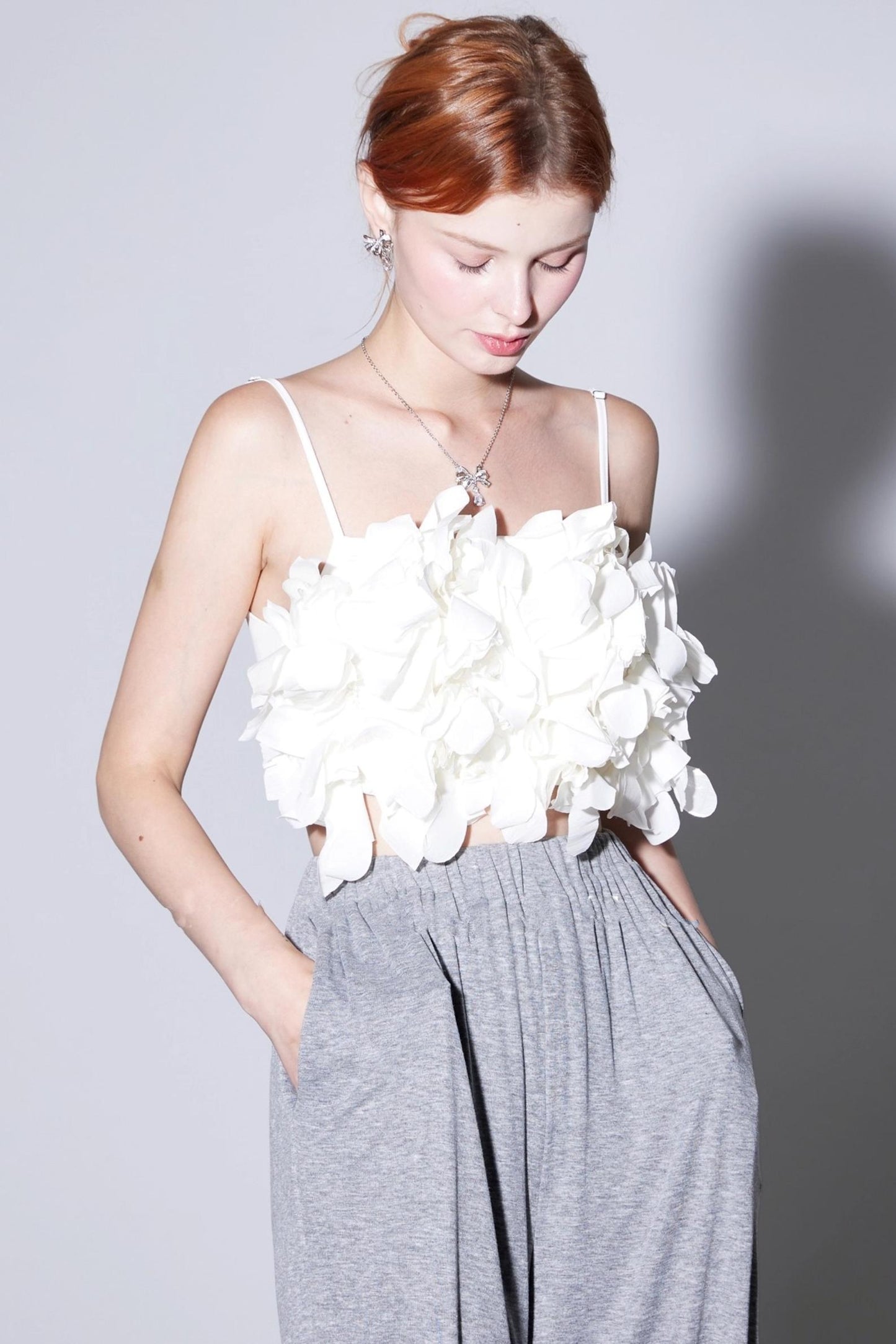 Ultra-Complex Double-Layer Petal Suspender