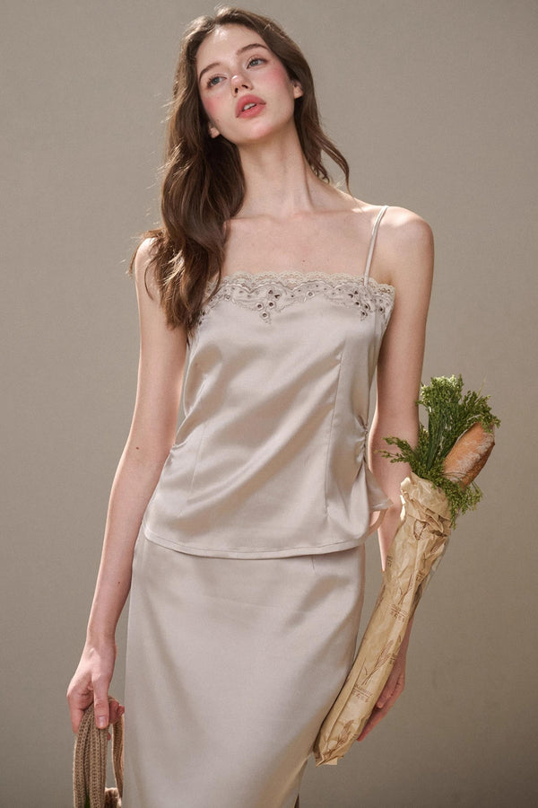 Comfortable Baby Powder Top & Skirt Set-Up