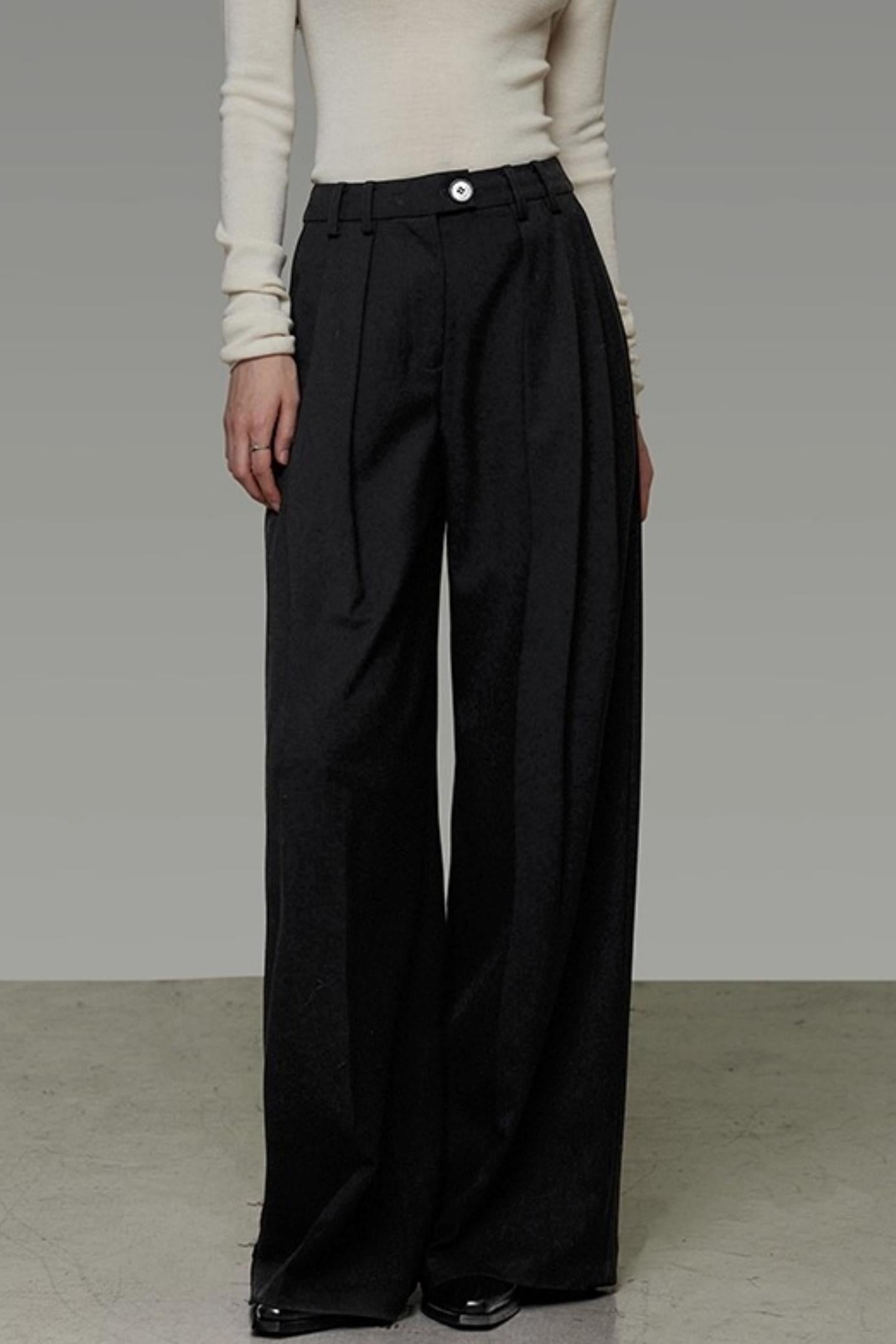 Classic Pleated Wide-Leg Pants