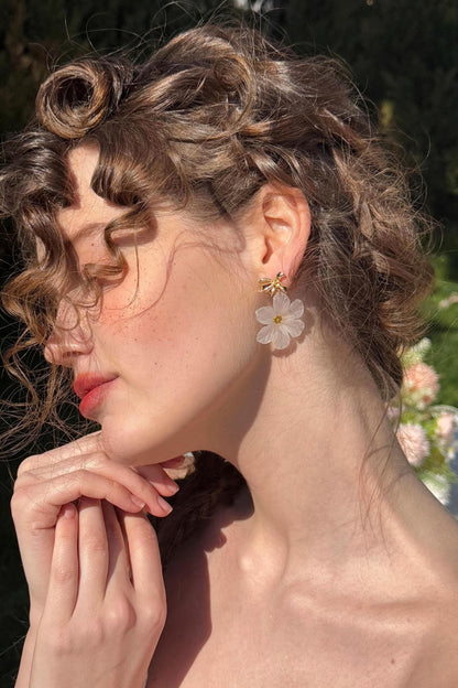 Süße florale Ohrstecker