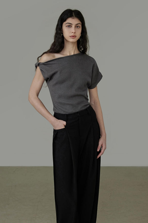 Asymmetry Shoulder T-Shirt