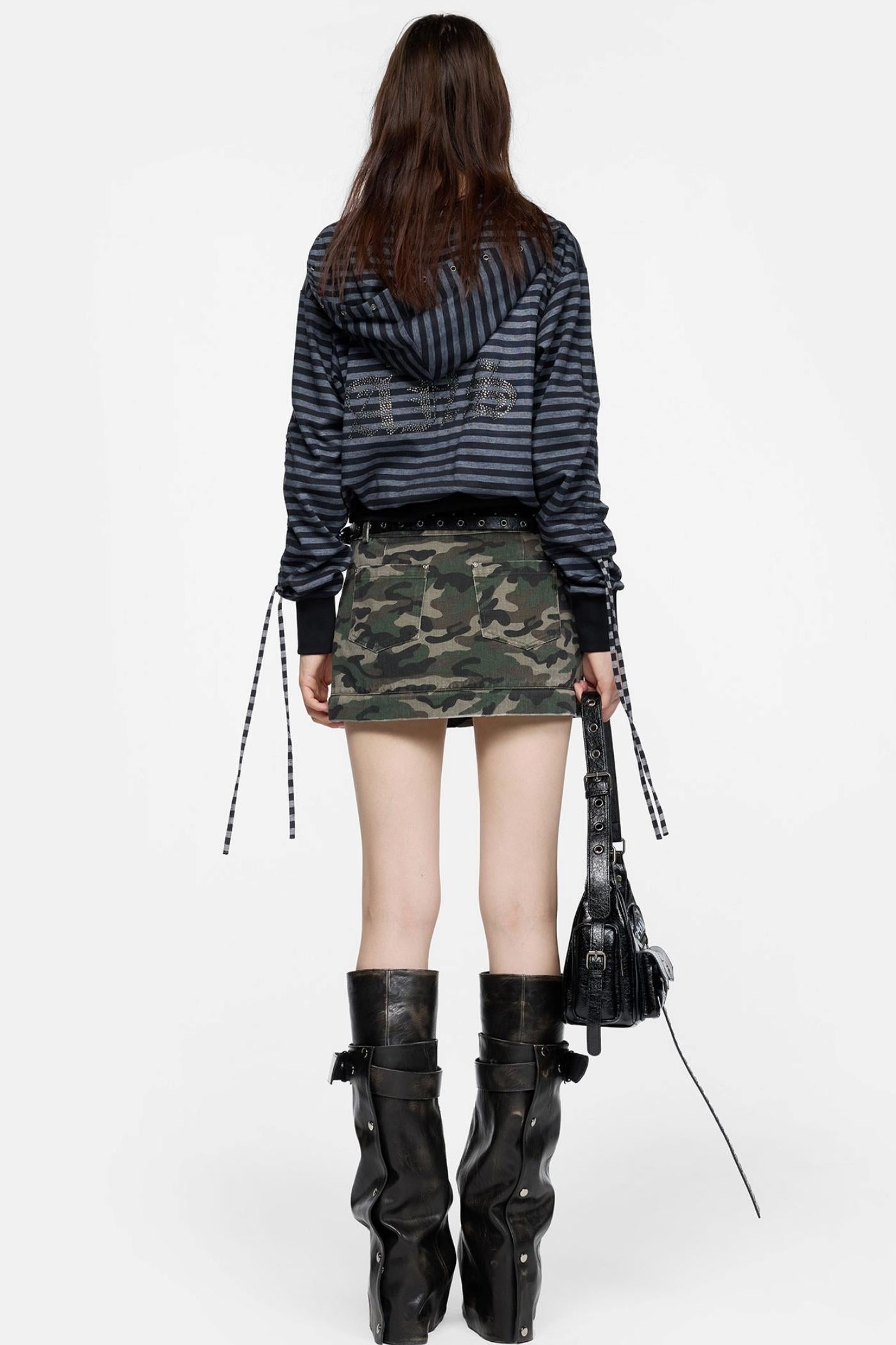 Diamond Hooded T-Shirt