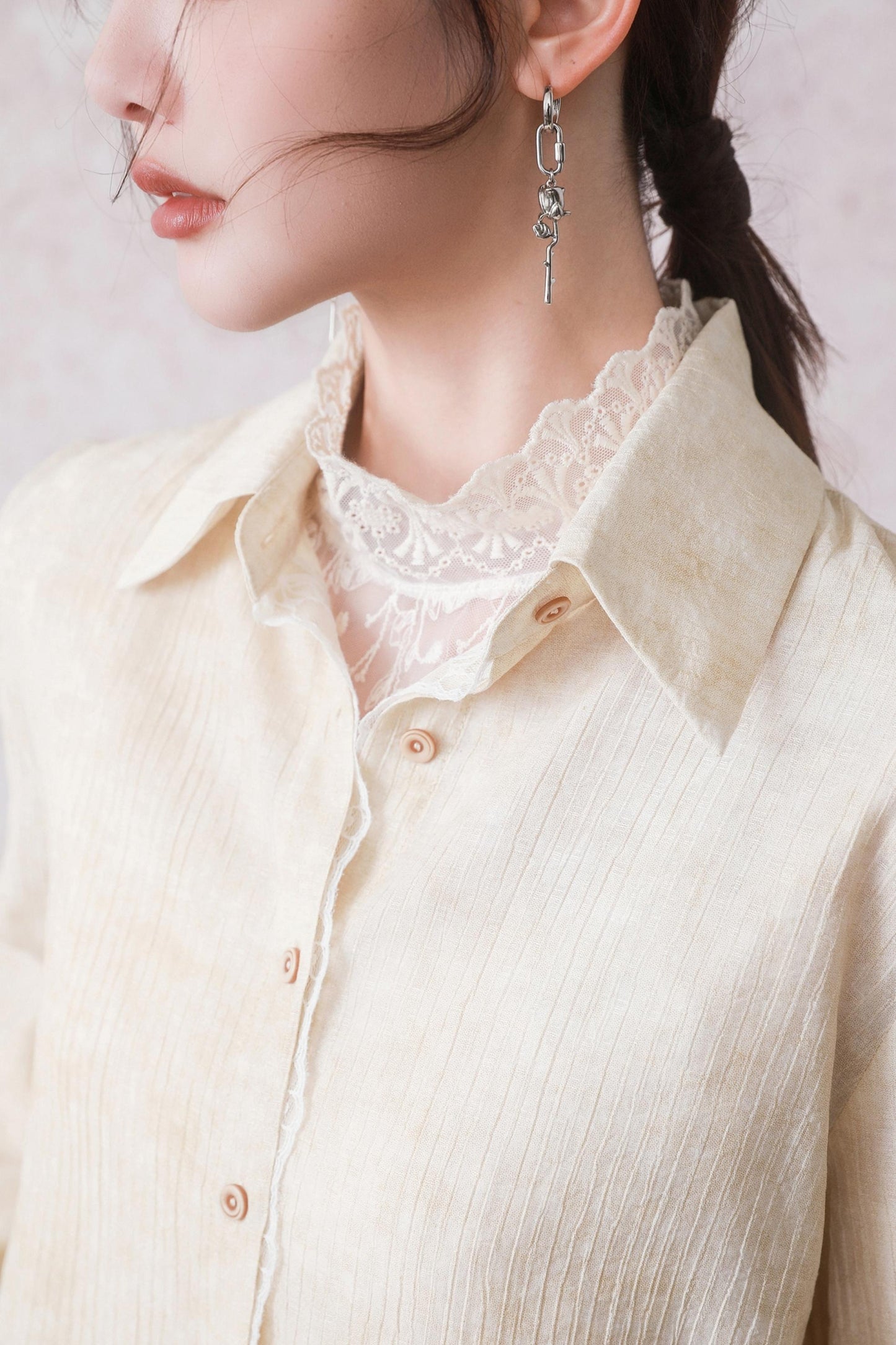 Commute Style Lace Shirt