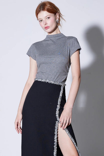 Fairy Touch High Neck Slim T-shirt