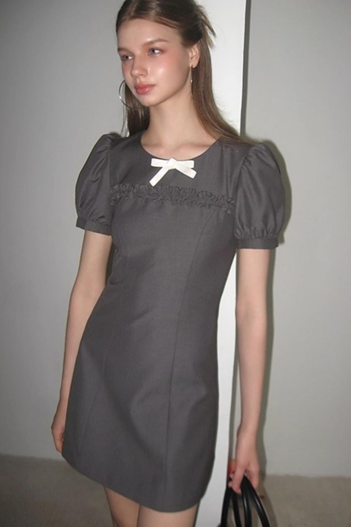 Detachable Bow Bubble Short Sleeve Dress