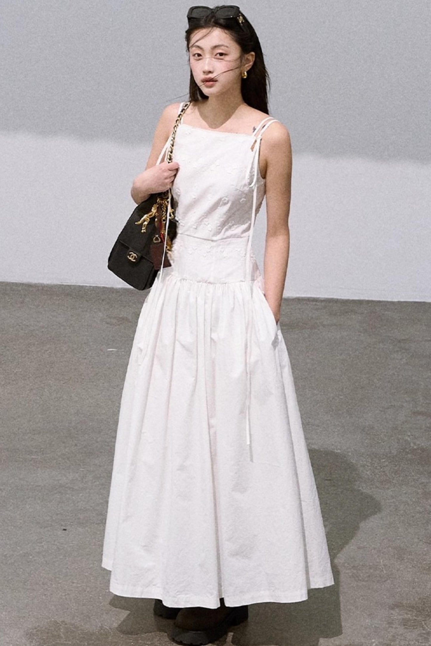 Three-Dimensional Embroidered Sleeveless Dress