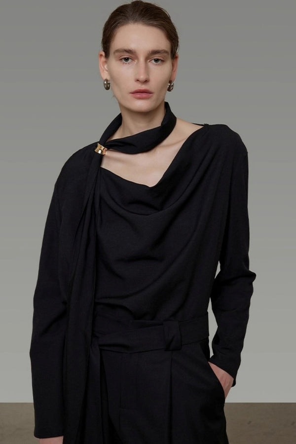 Streamer V-Neck Shirt