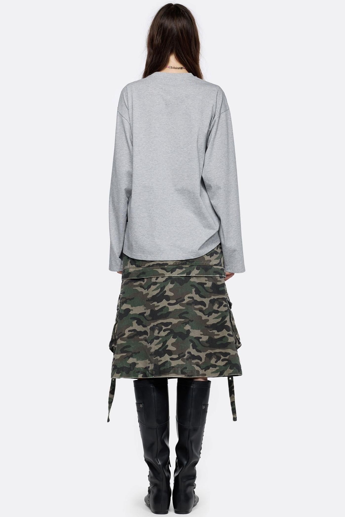 Necklace Print Long Sleeve T-Shirt