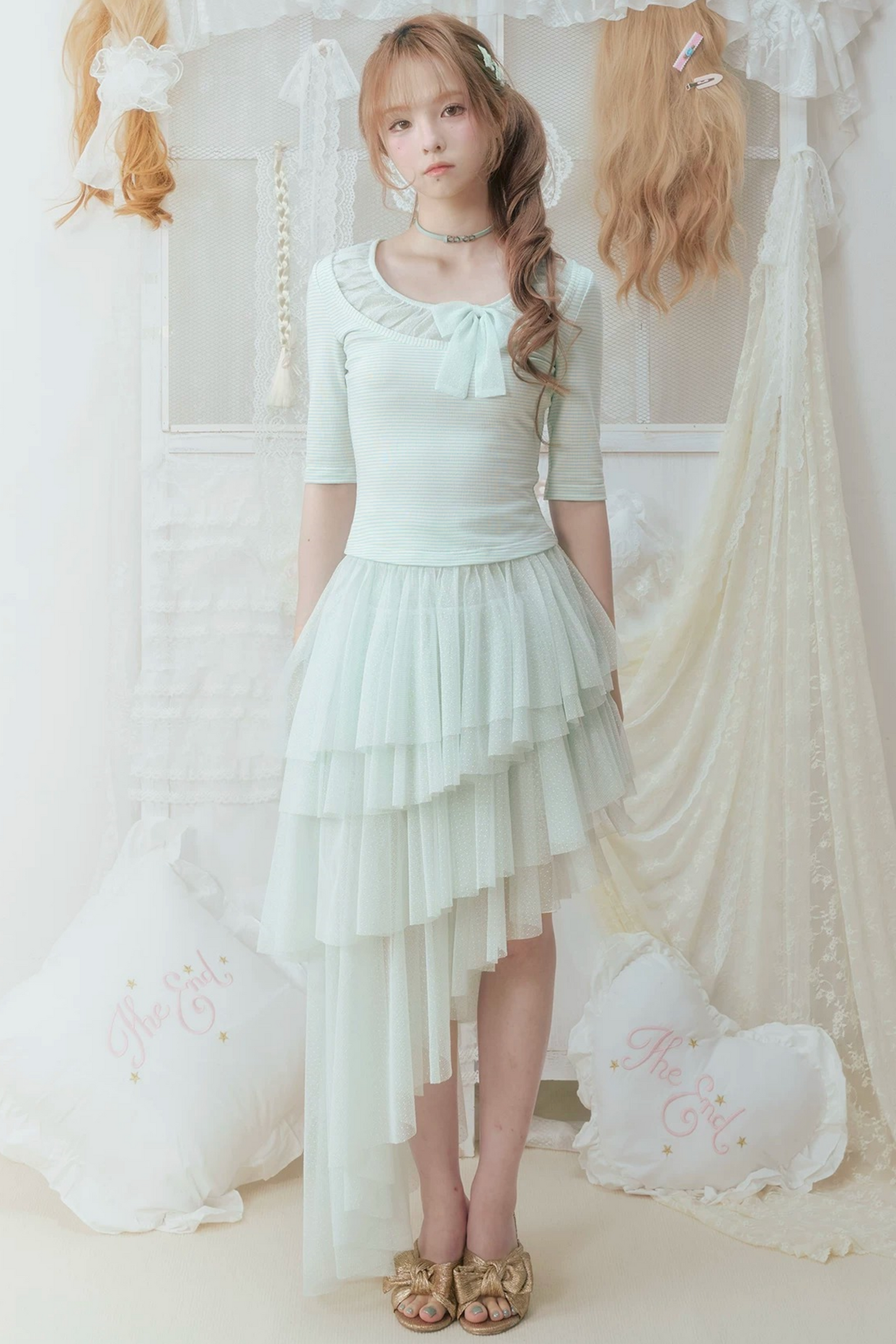 T-shirt verde menta plissettata in tulle con fiocco