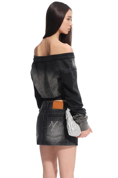 Ink-Dotted One-Shoulder Long-Sleeved Top