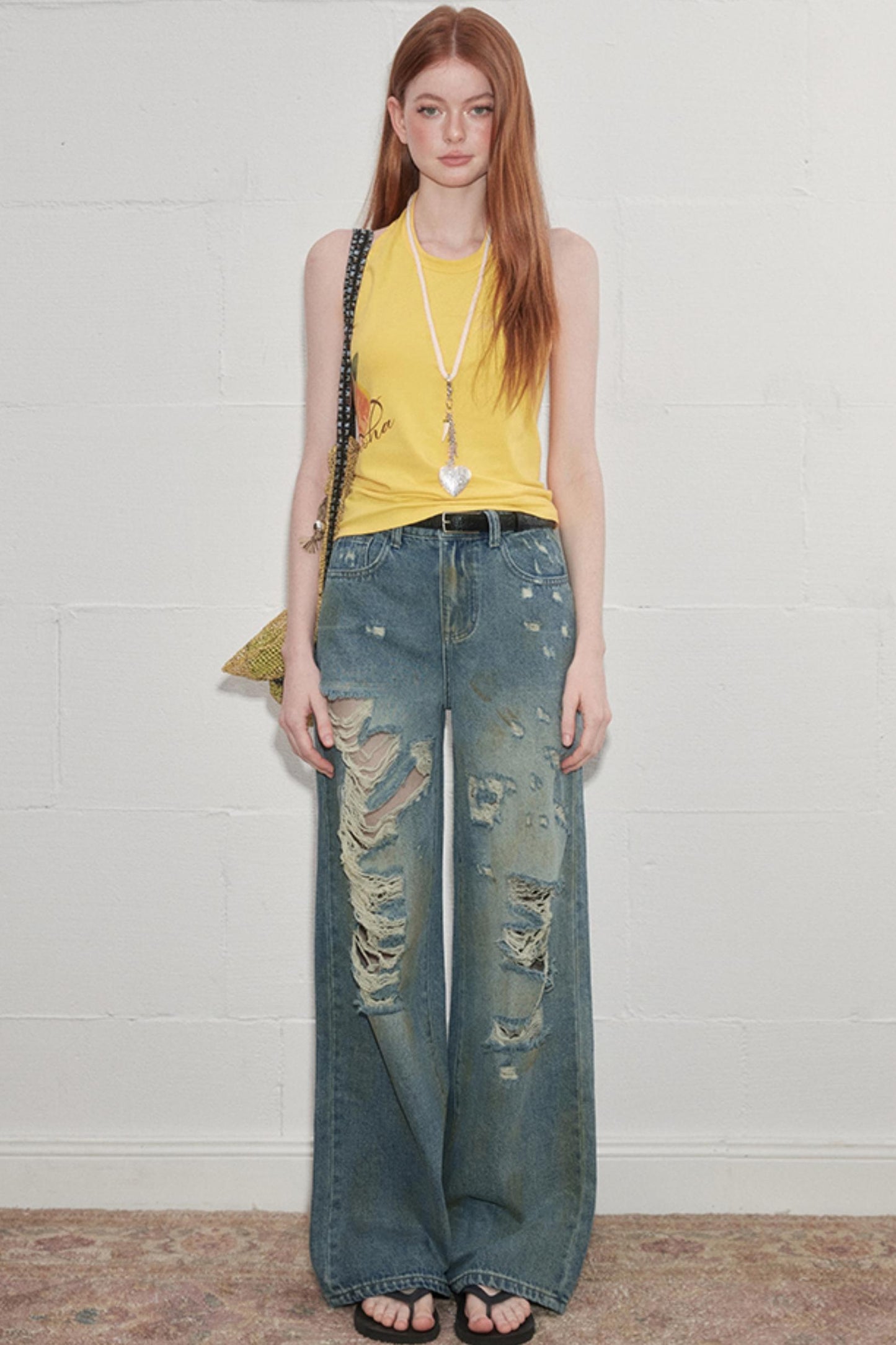 Summer Chic Distressed Jeans