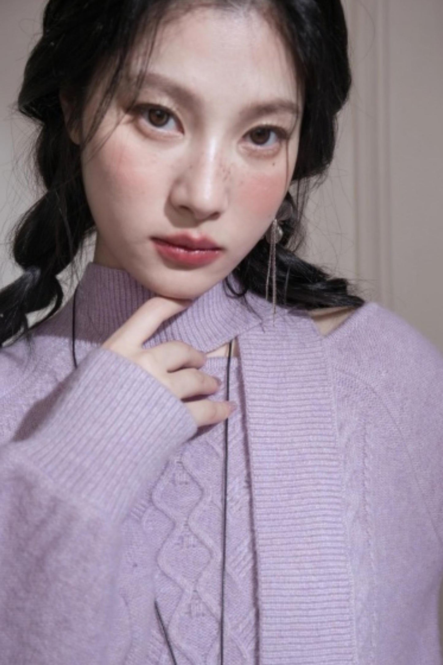 Violet Wool Lantern Sleeve Sweater