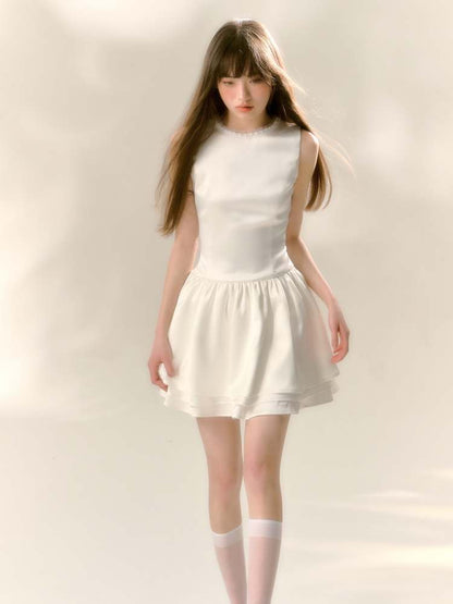 Pearl White Satin Three-Layer Sleeveless Dress