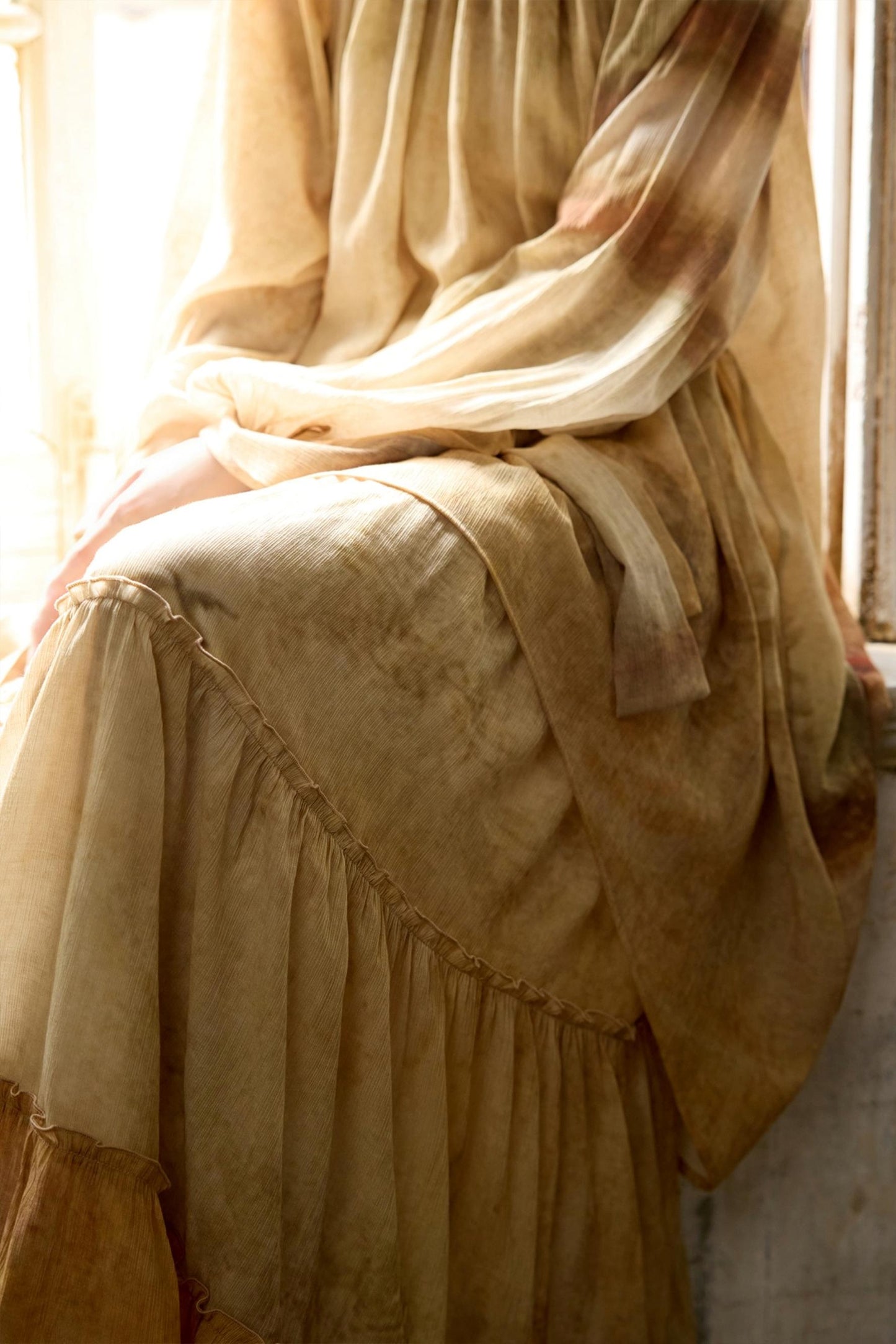 Romantic Lace-up Flowing Skirt Set-Up