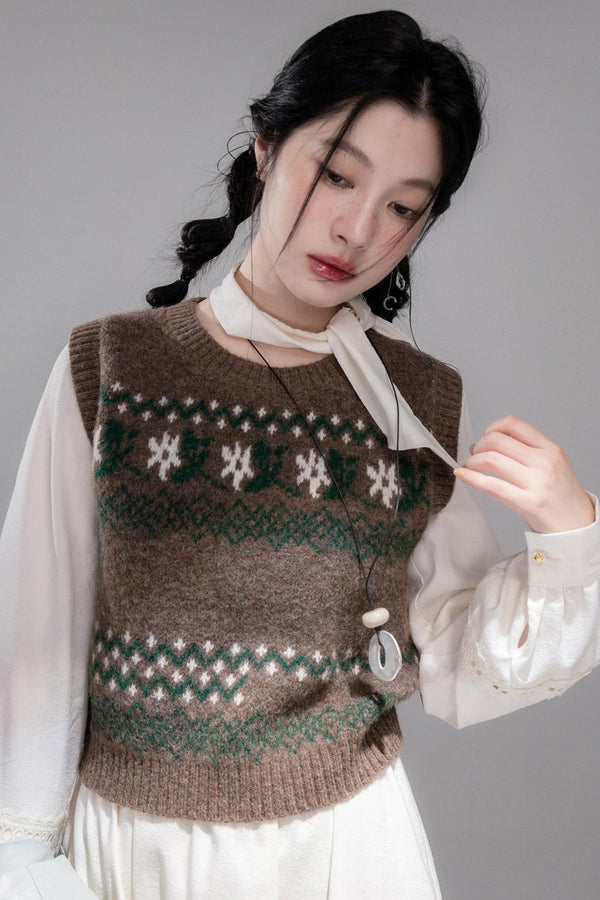 Contrasting Diamond Plaid Vest