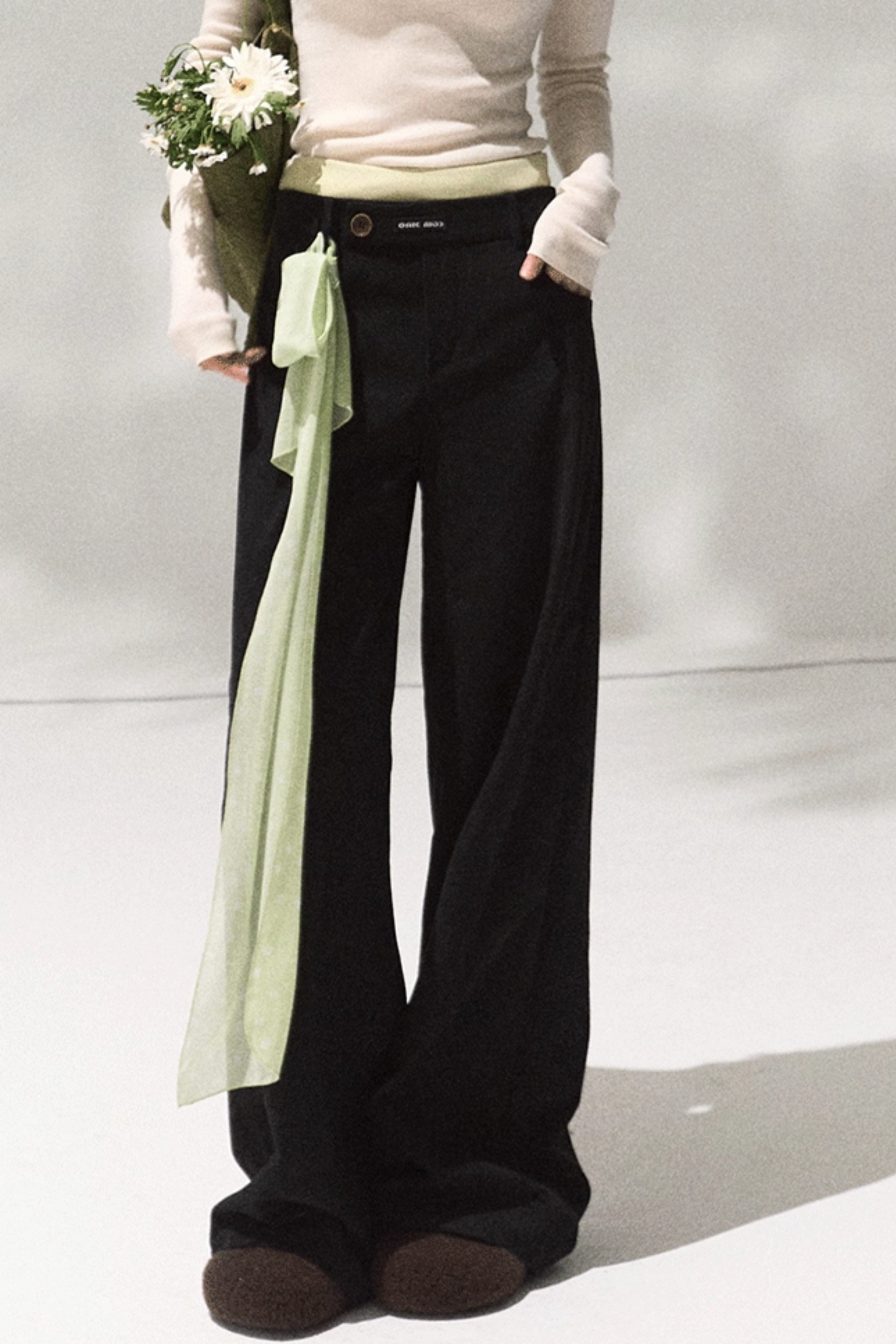 Linear Corduroy Straight Drape Pants