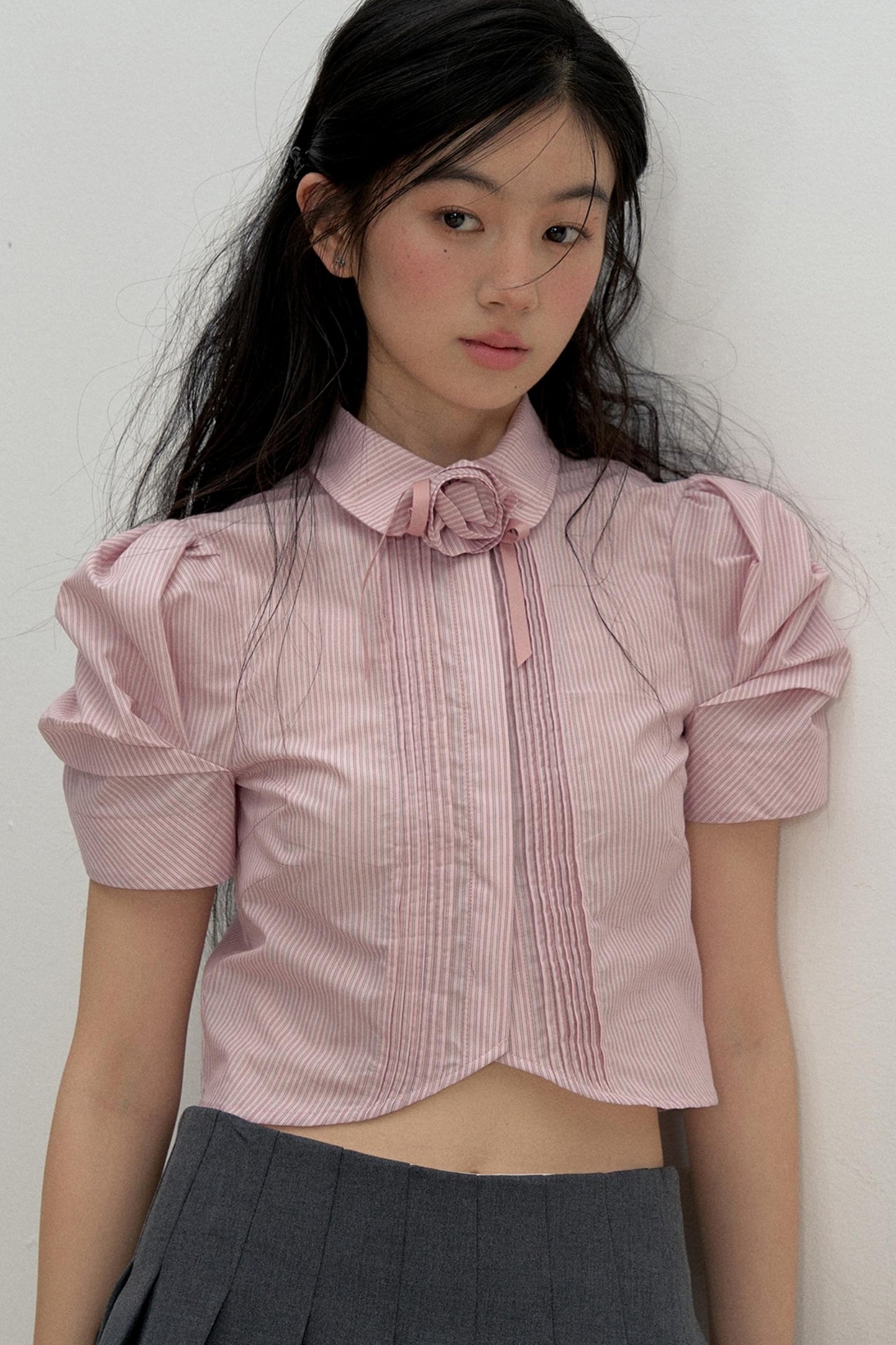 Vertical Stripe Bubble Sleeve Shirt