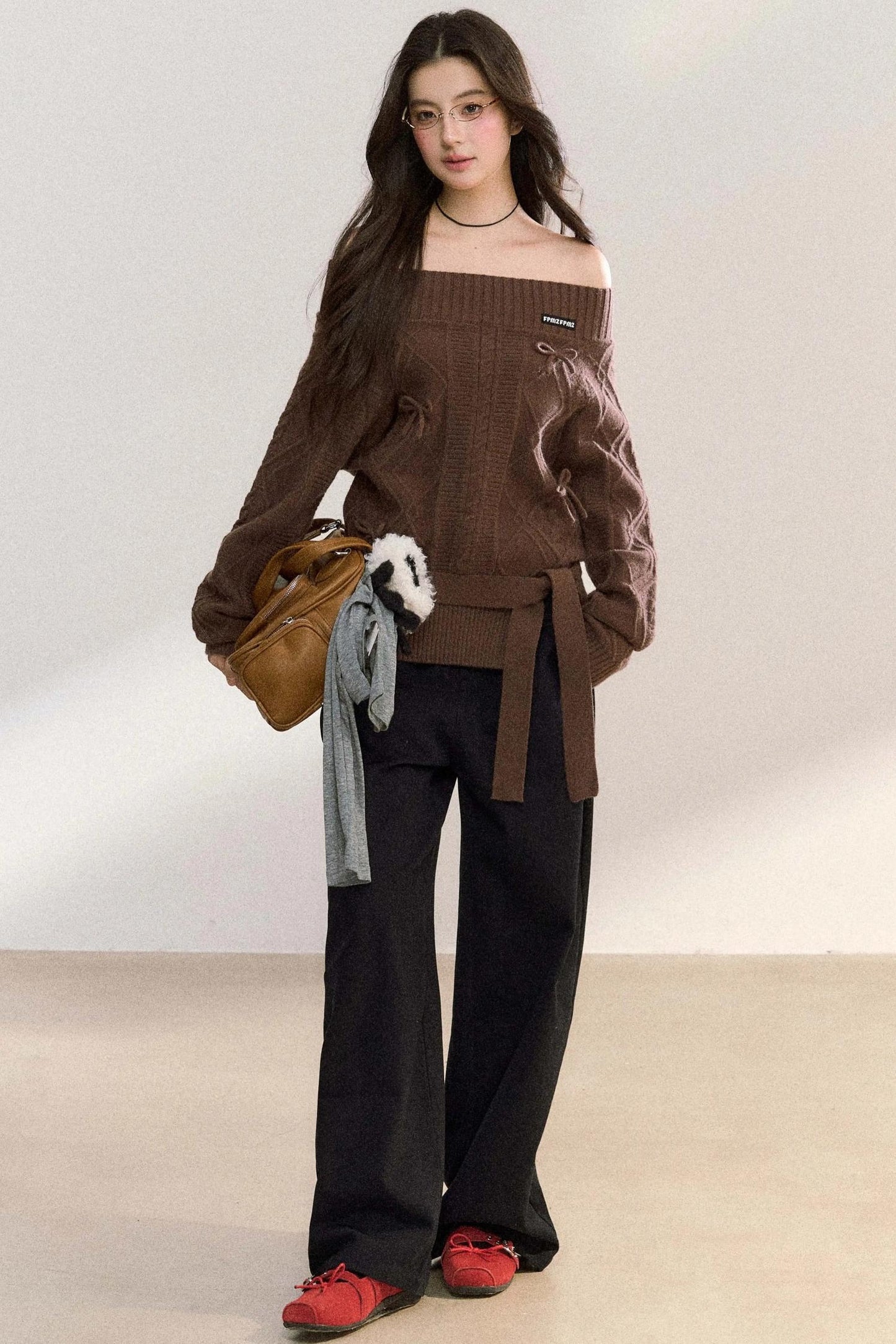 One-Shoulder Bow Knit Top