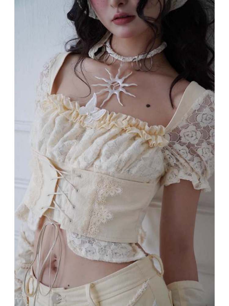 Butterfly Decorated Lace-Up Puff Sleeves Tops