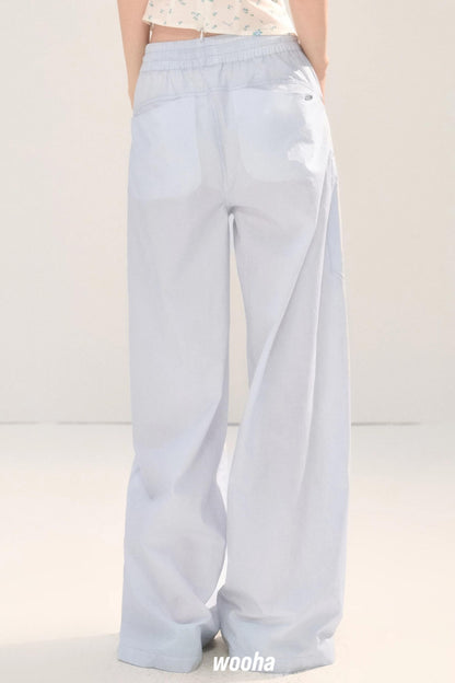 Large Pocket Wide-Leg Cargo Pants