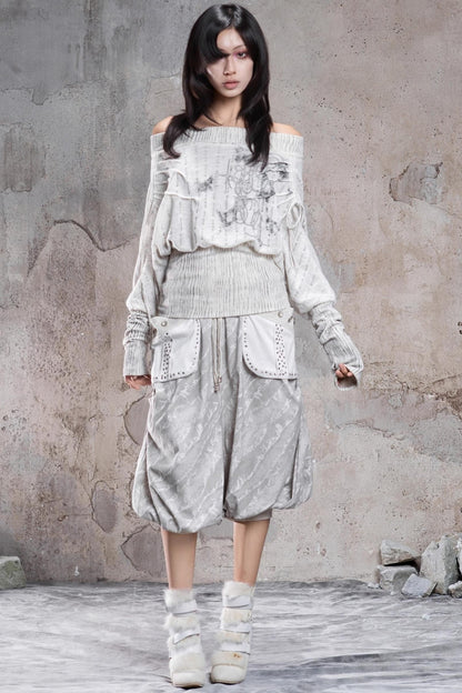 Printed One-Line Collar Knit Top