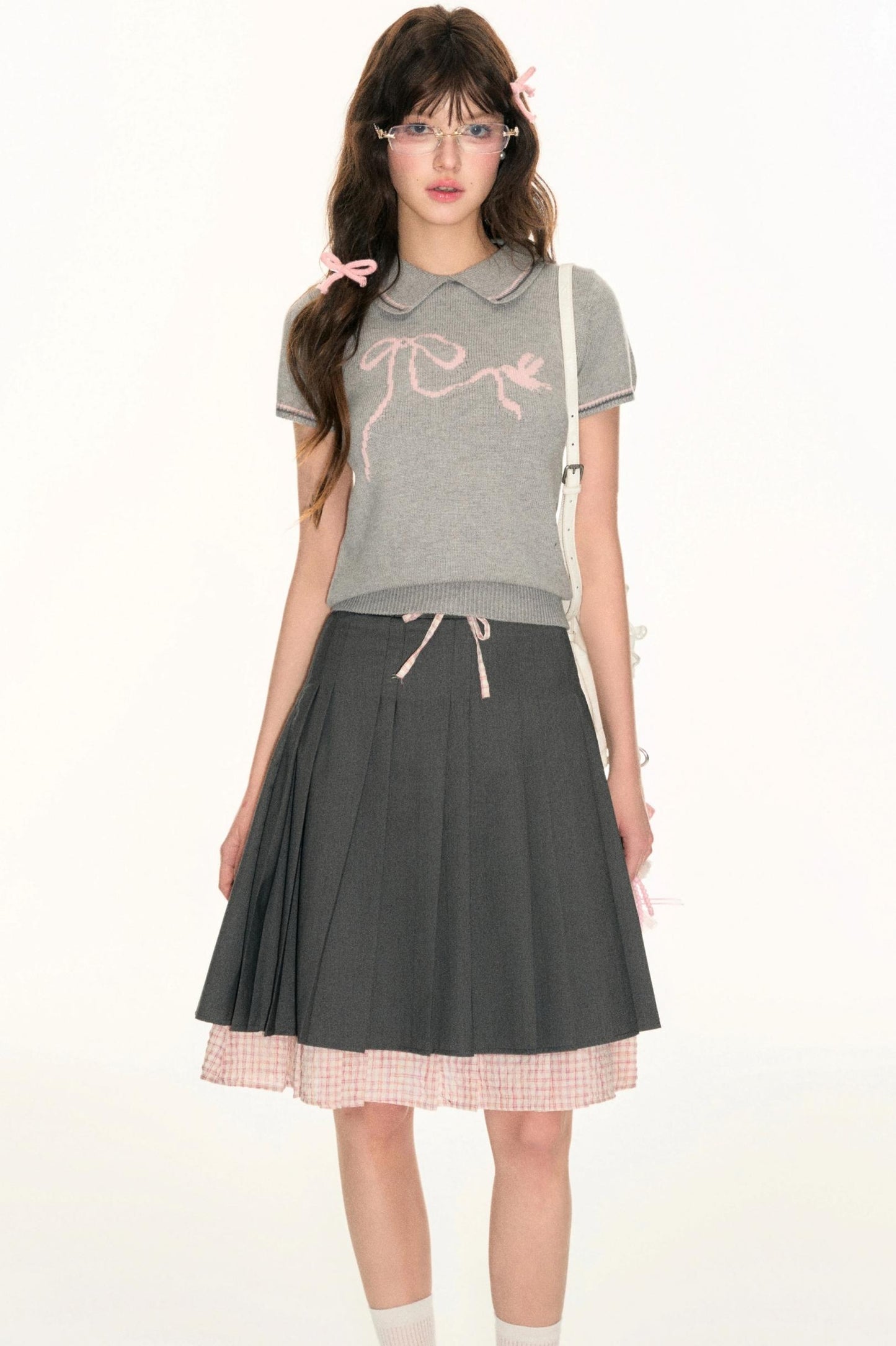 Bow Logo Lapel Knit Sweater