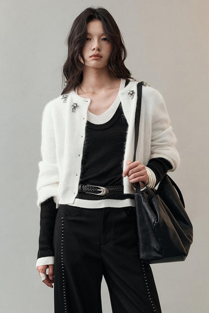 Soft Delicate Knitted Cardigan