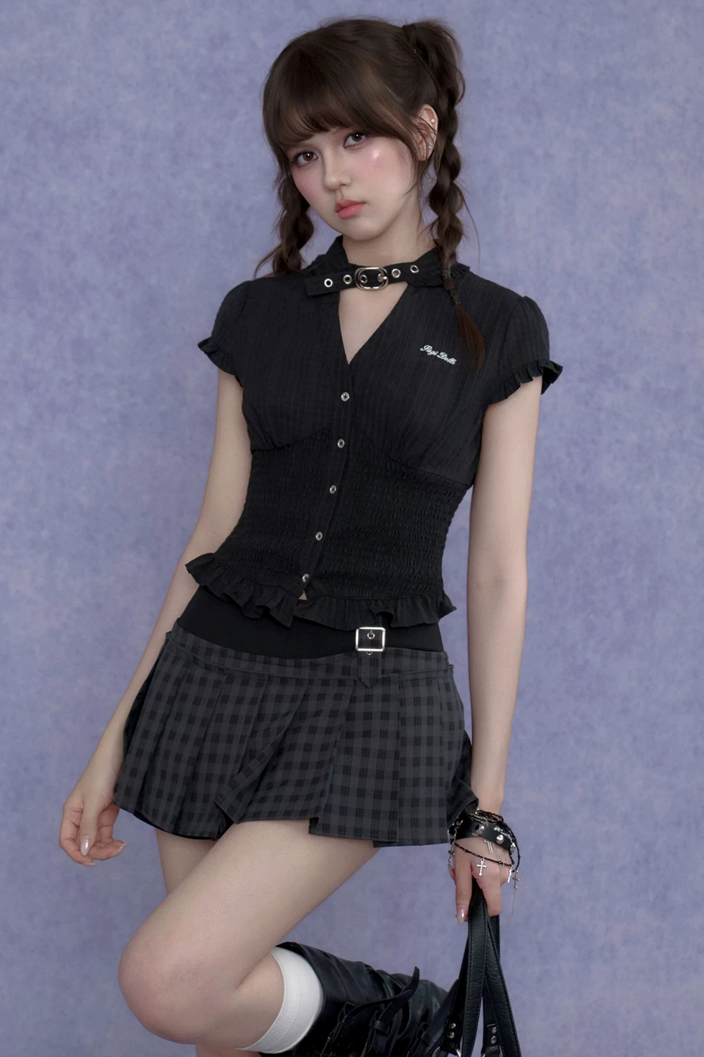 Dark Texture V-Neck Top Set-Up