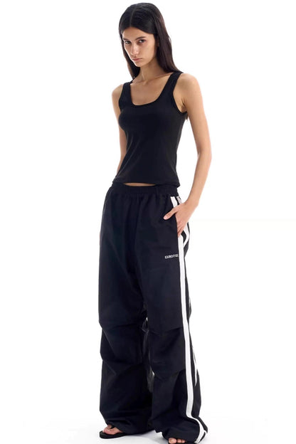 Color-Blocked Distressed Pleated Pants