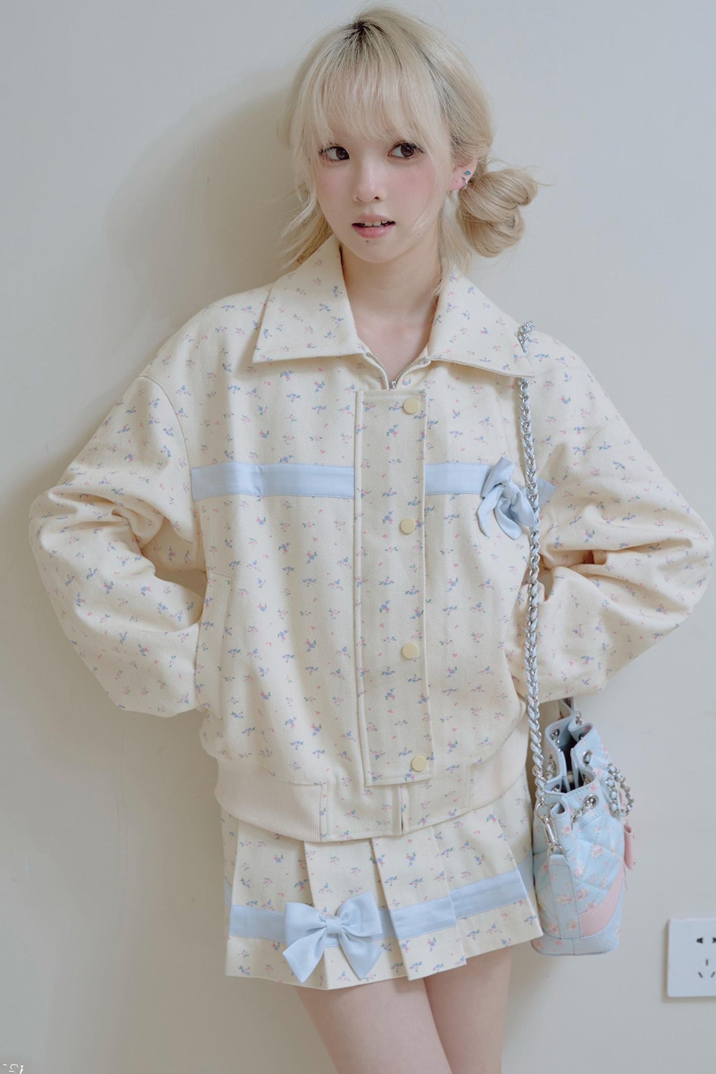 Beige Floral Blue Bow Jacket Set-Up
