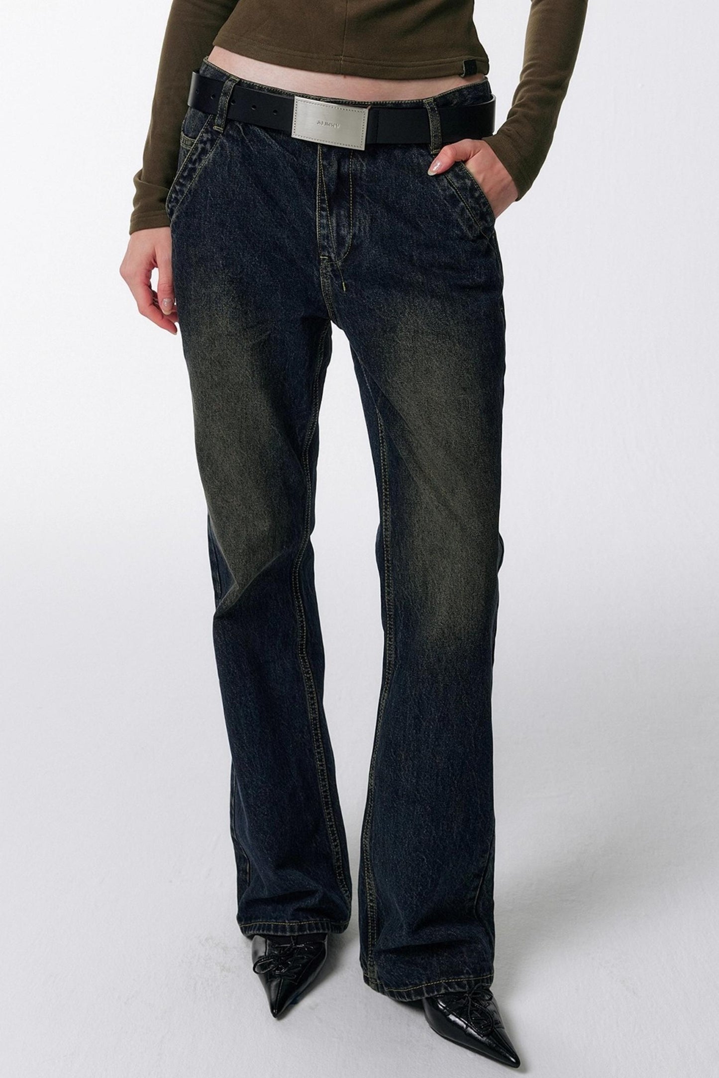 Retro Washed Micro-Flared Jeans
