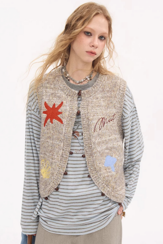 Mixed Yarn Embroidered Vest