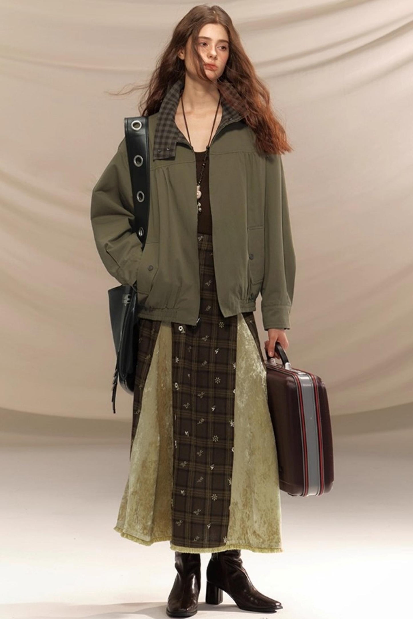 Embroidery Irregular Splicing Velvet Skirt