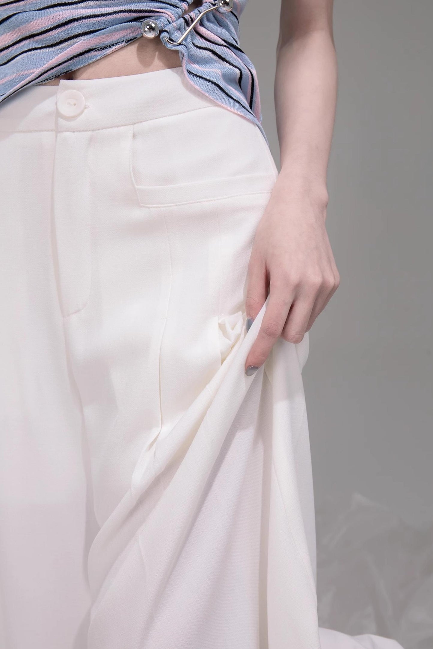 Chic Draped Wide-Leg Pants