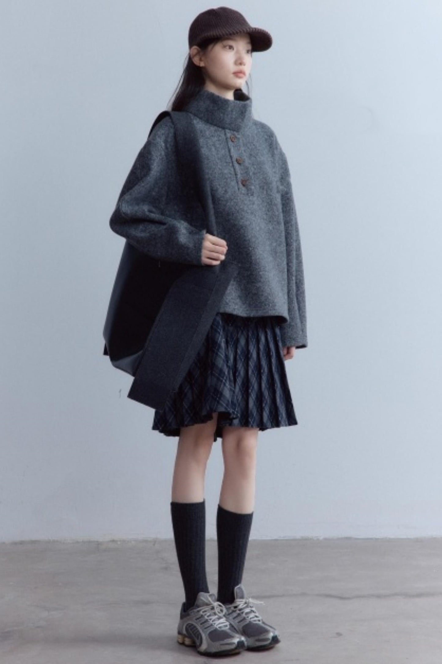 Carbon Gray Plush Wool Knit Set-Up