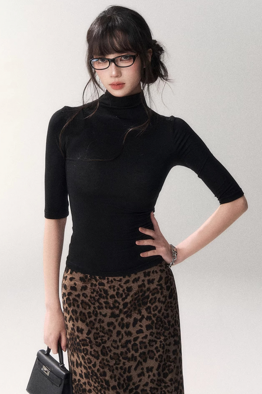 Retro Mid-Sleeve Slim Top