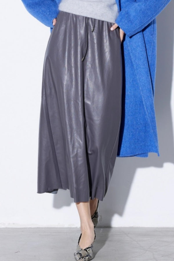 Versatile Leather Straight Skirt