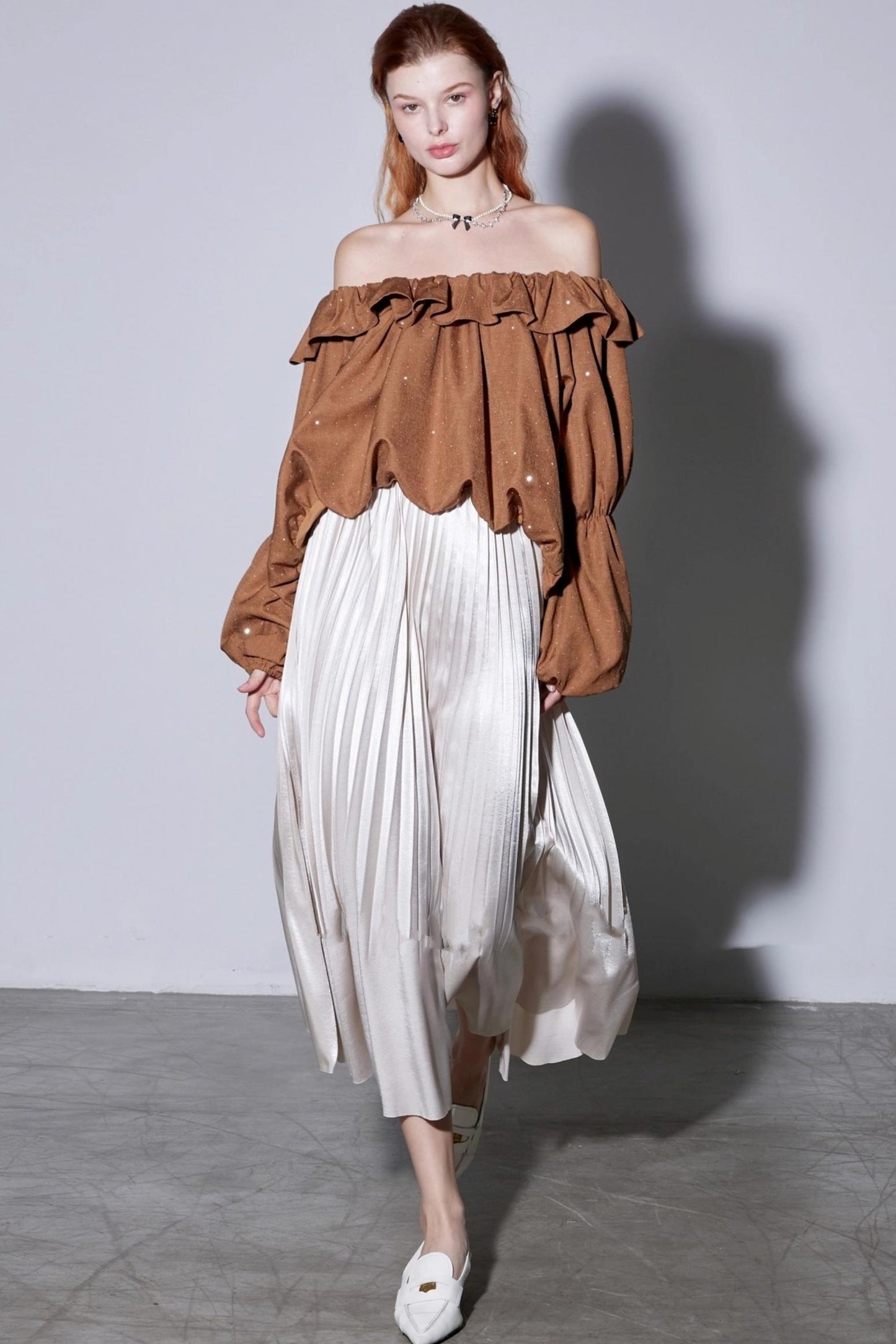 French Diamond Lantern Sleeve Shirt