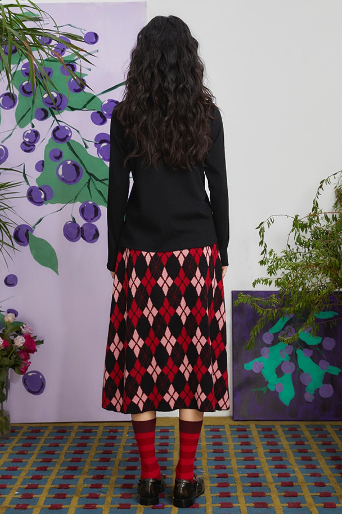 Elegant Pattern Midi Skirt