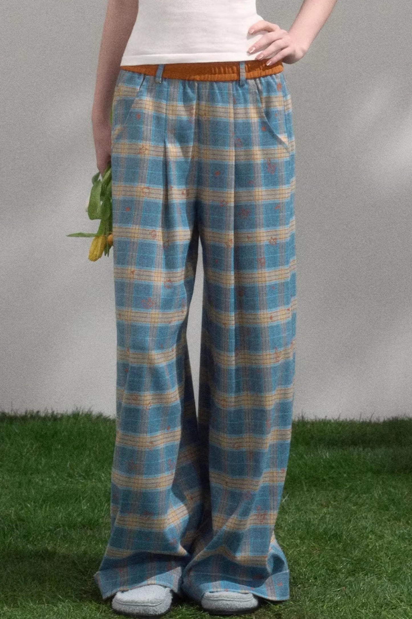 Kontrastierende, karierte, gerade Hose