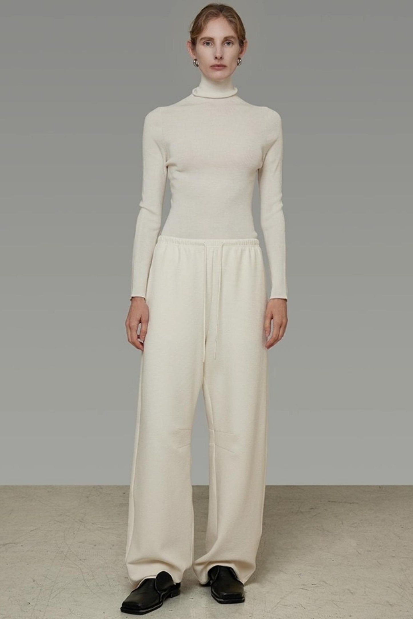 Slimming Drape Straight Wide-Leg Pants