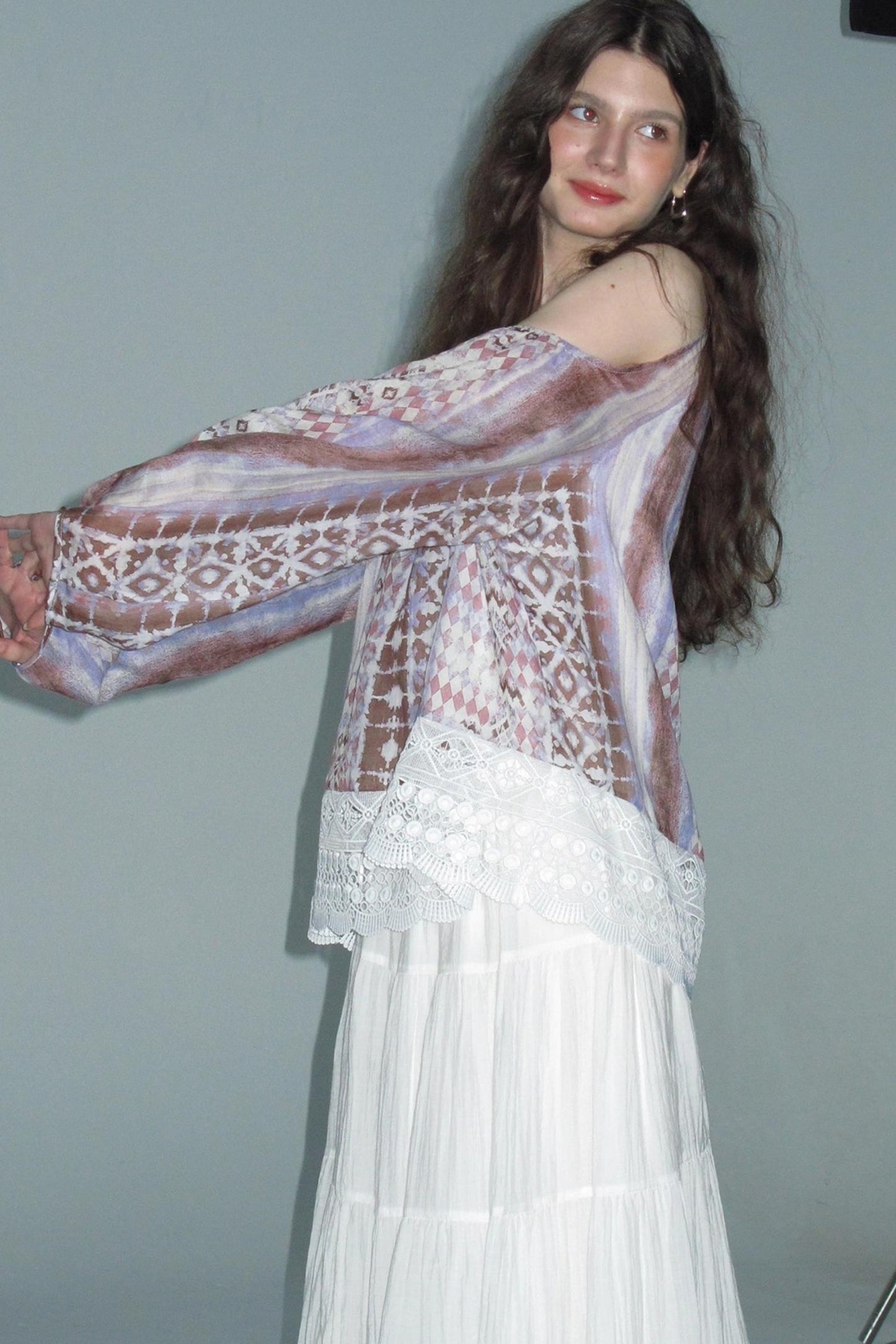 Wandering Petals Lace Shirt