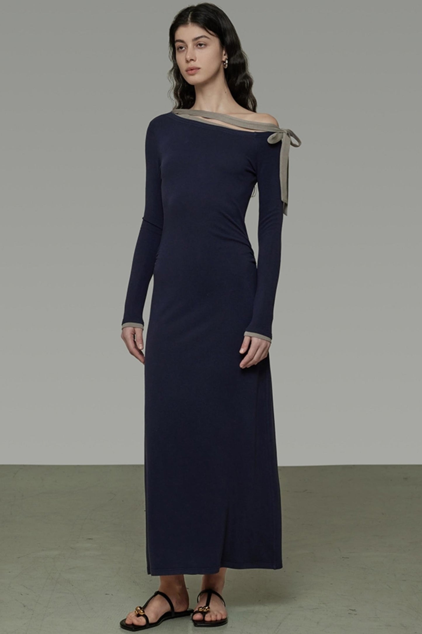 Niche Strapless Slant Knit Dress