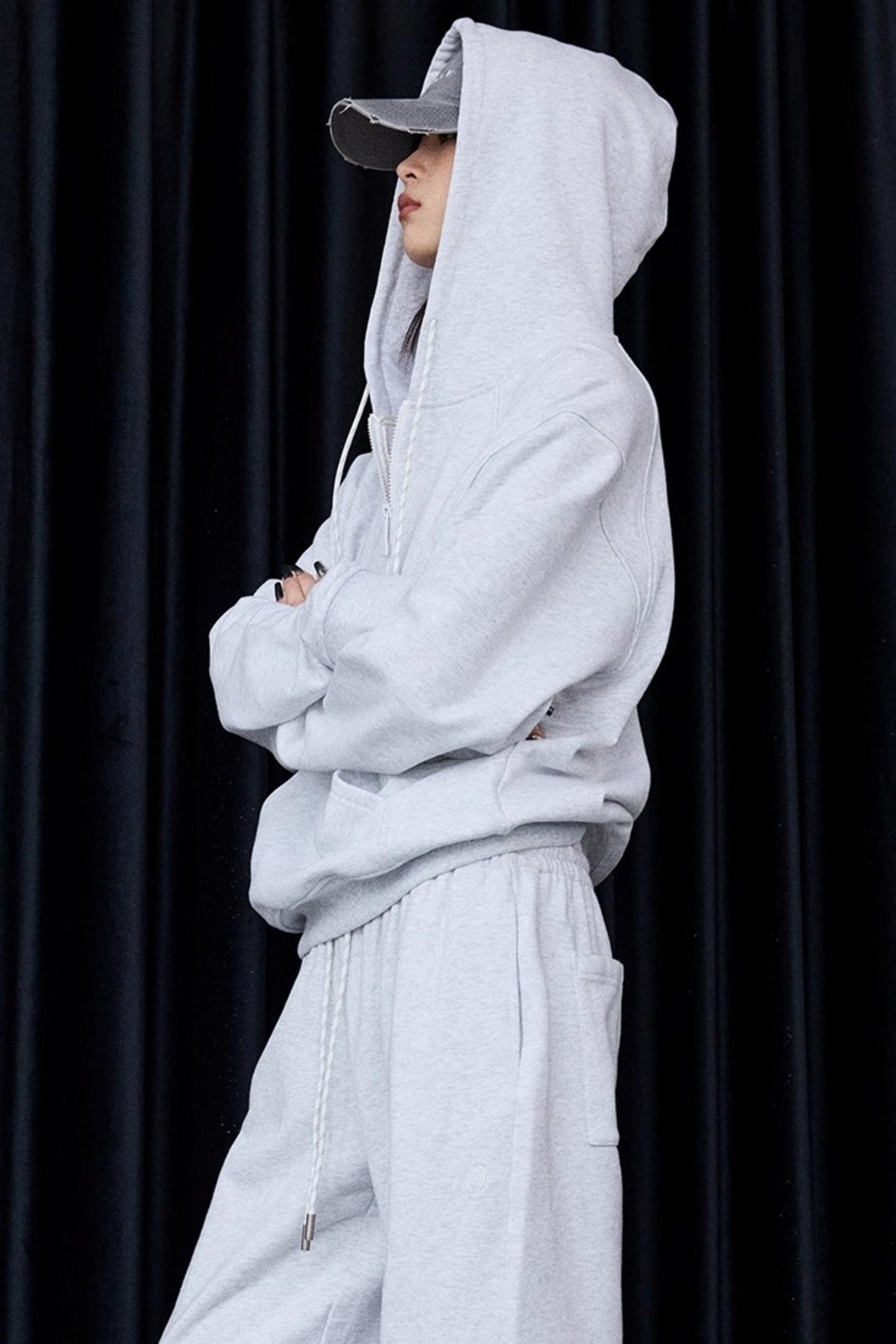 Grey Winter Pullover Sweatshirt Set-Up