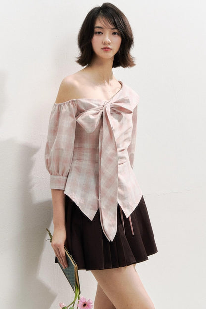 Kariertes One-Shoulder-Taillen-Shirt mit Schleife