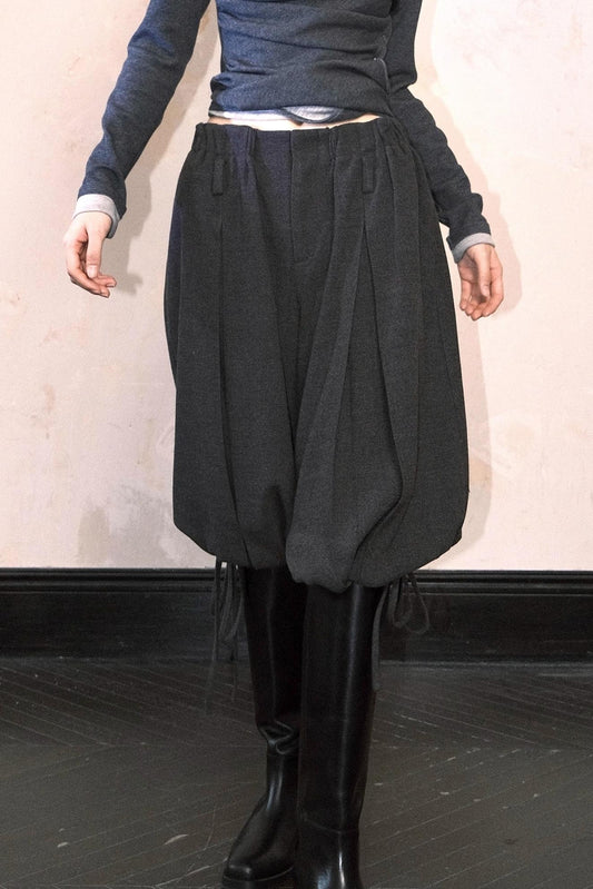 Three-Dimensional Wool Drawstring Pants