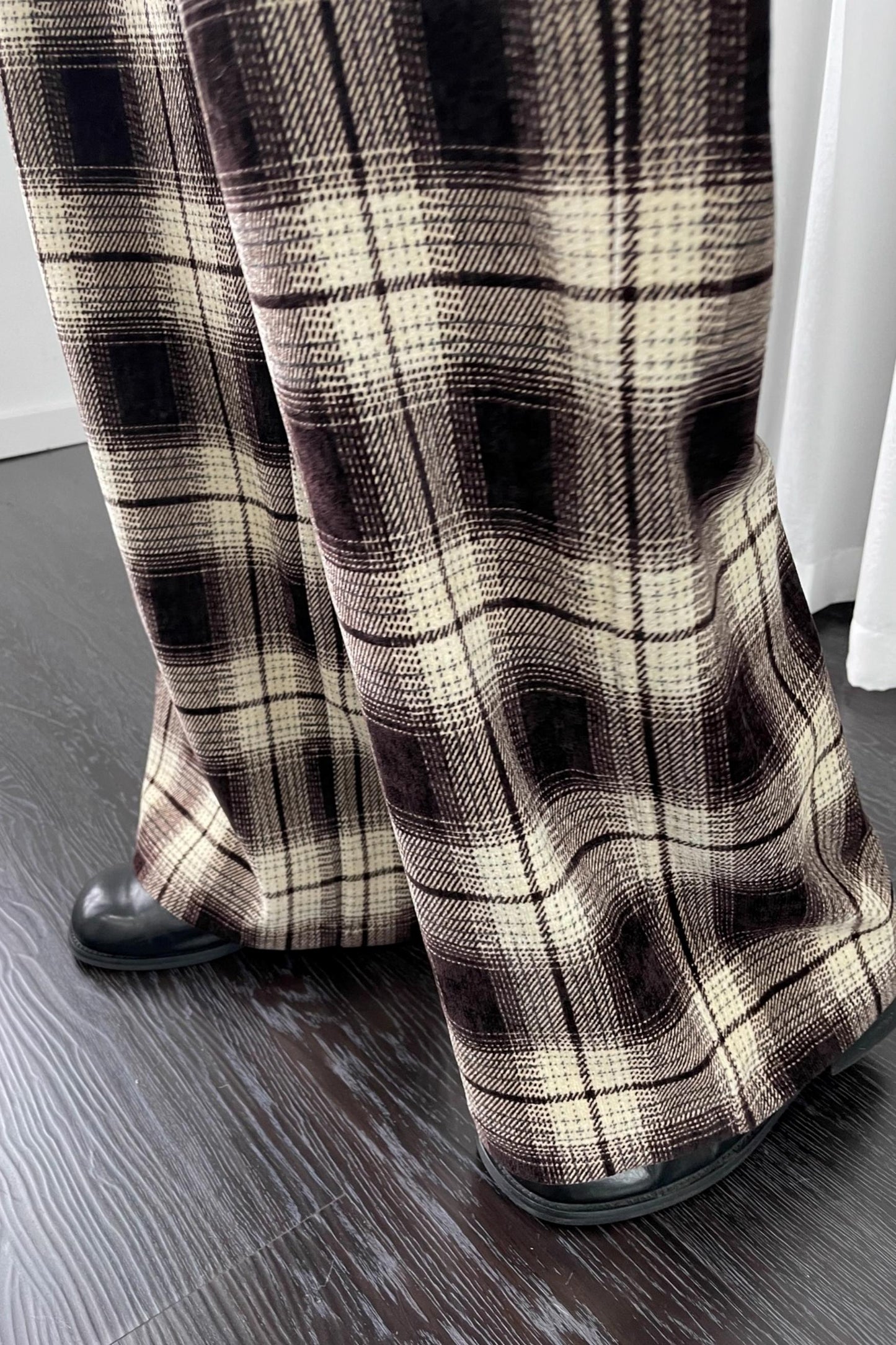 Versatile Khaki Plaid Trousers